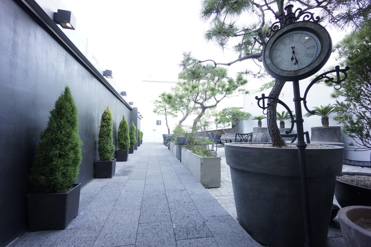 Hotel Matthieu Yeosu Exterior photo